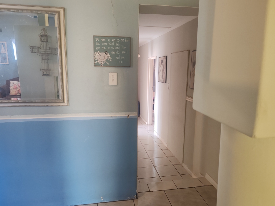 4 Bedroom Property for Sale in Heuwelkruin Eastern Cape